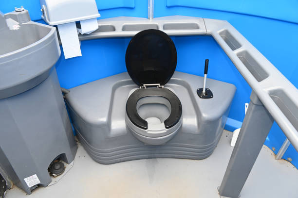 Portable restroom solutions in St Ann, MO